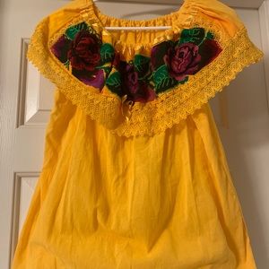Medium Mexican embroidered blouse